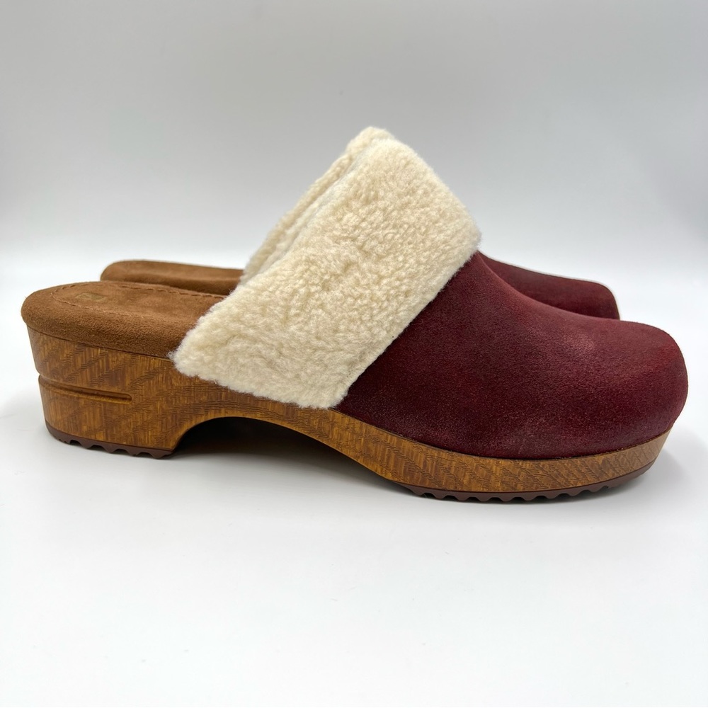White Mountain Size 10 Wine Red Suede Leather Mules Clogs Sherpa Trim Shoes